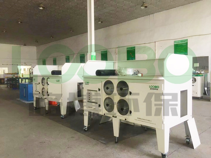 打磨除塵臺(tái)集除塵器于一體設(shè)計(jì)，從源頭除塵控制車間環(huán)境污染