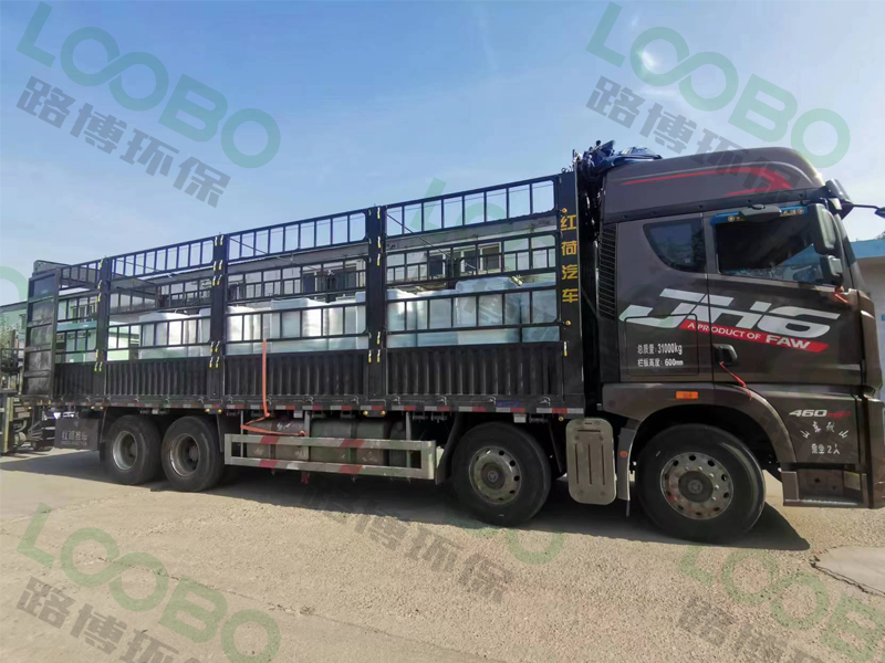 編號(hào)LB-XZ移動(dòng)式焊接煙塵凈化器，裝車啟程，發(fā)往江蘇